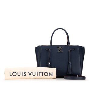 LOUIS VUITTON Navy Leather Shoulder Bag
